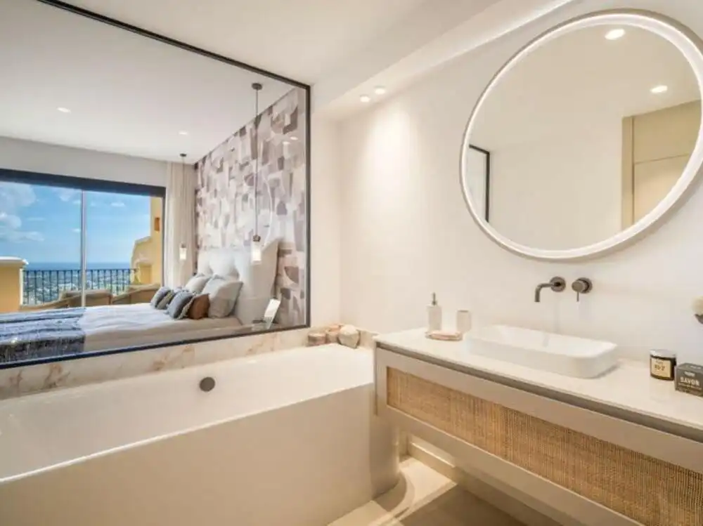 Penthouse with terrace for sale in La Quinta, imagen 14