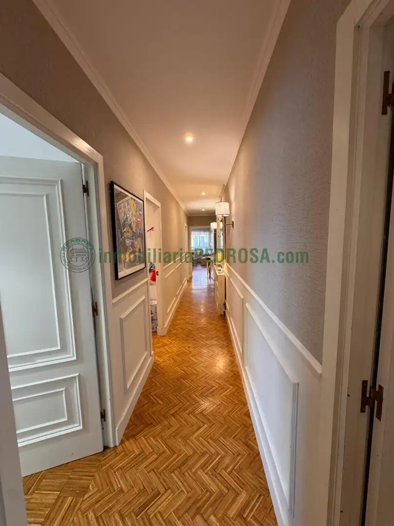 Piso en venta en Pontevedra Capital  con Calefacción