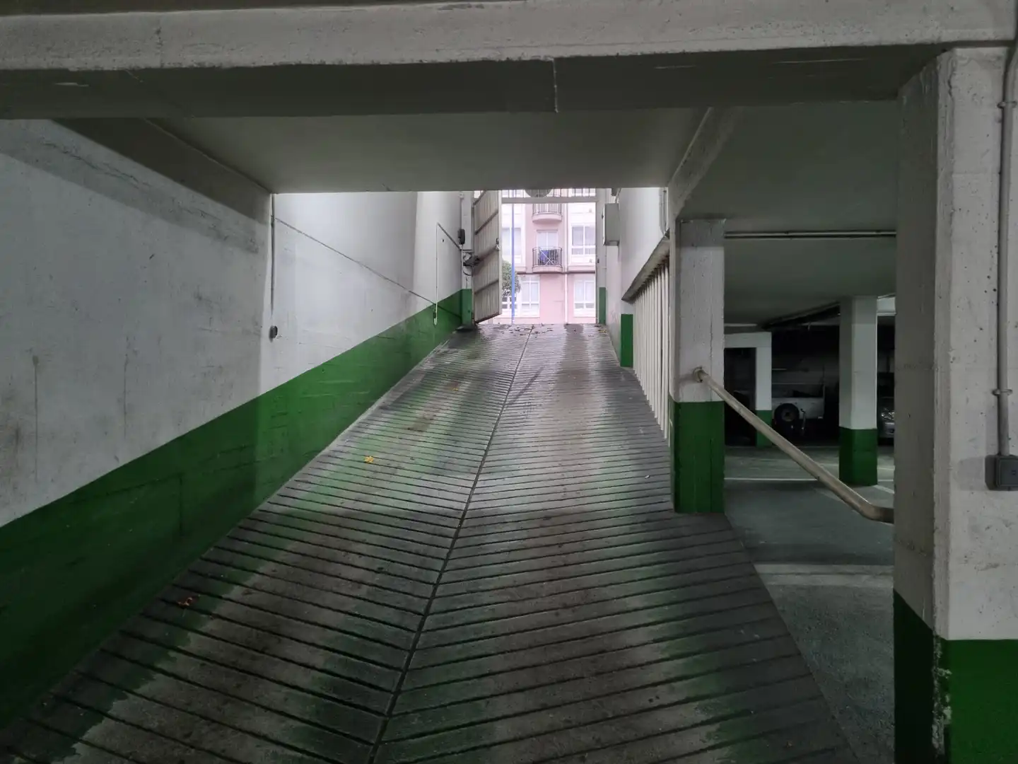 Parking de Garaje en venta en Santiago de Compostela 