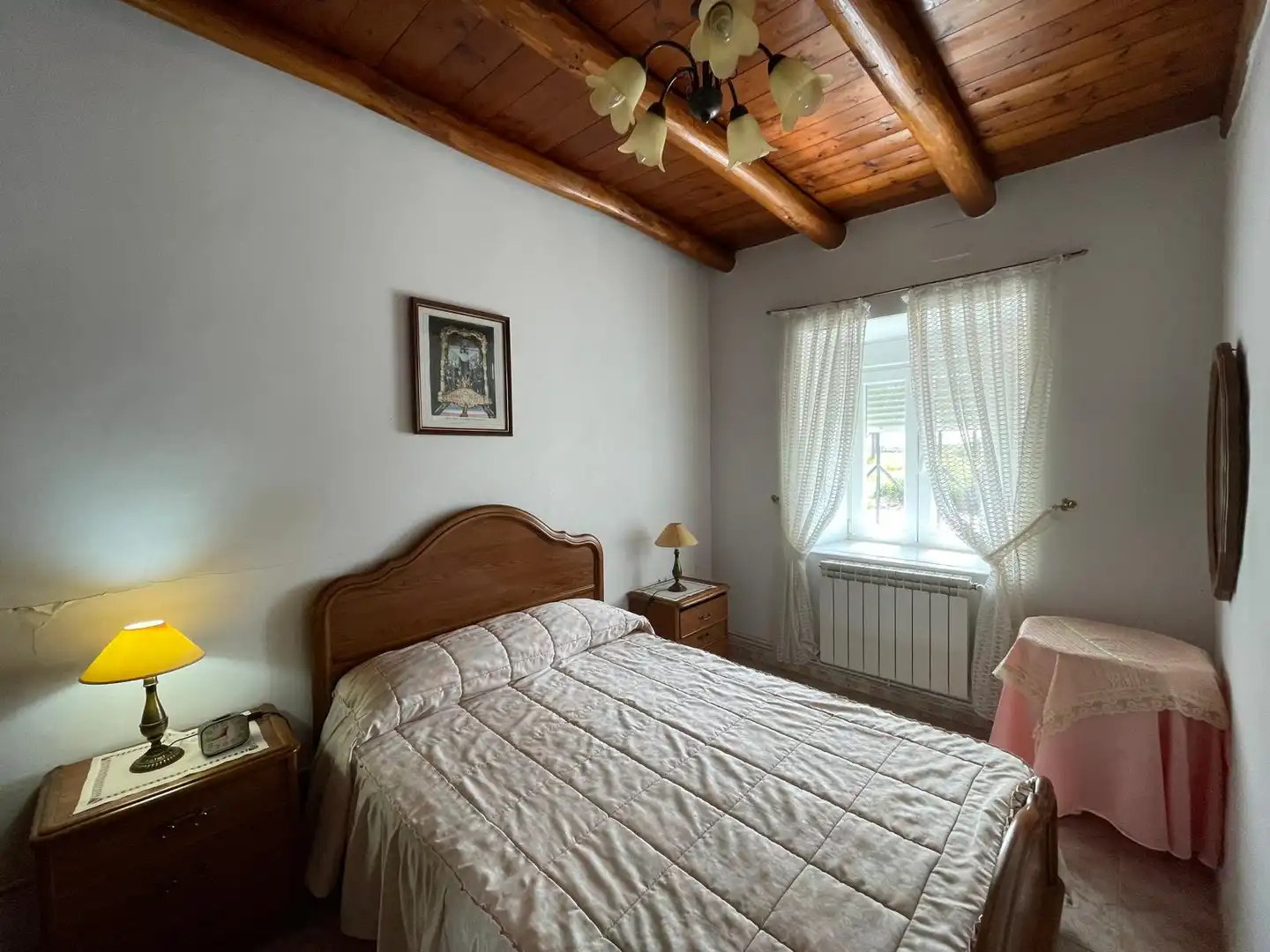 Habitación de Finca rústica en venta en Melgar de Abajo con Calefacción, Trastero y Amueblado