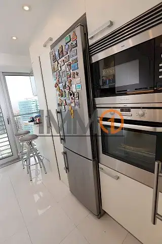 Cocina de Piso en venta en Barcelona con Calefacción y Terraza