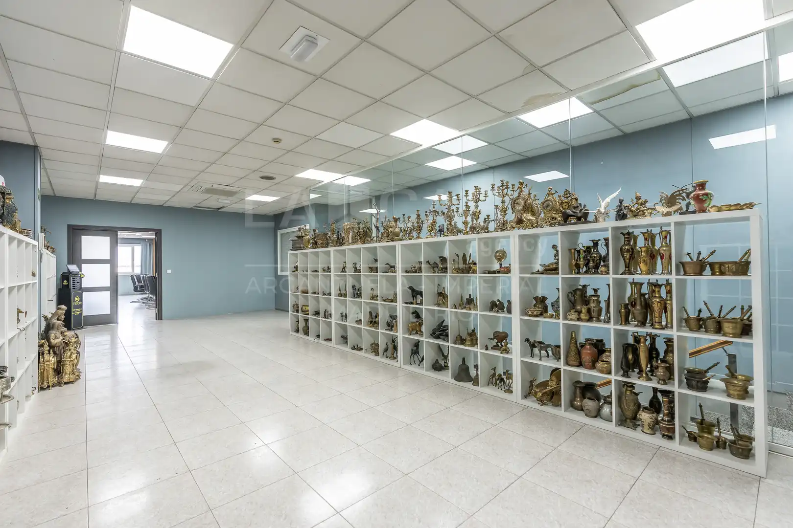 Nave industrial en venta en Calle Puerto de Pajares, imagen 30