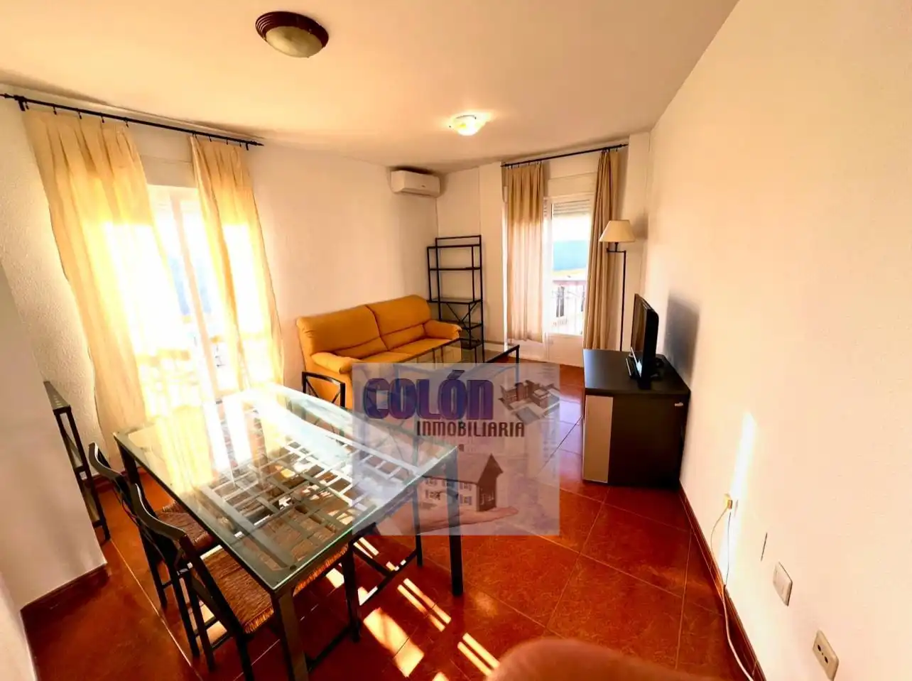 Piso con terraza en venta en Martos