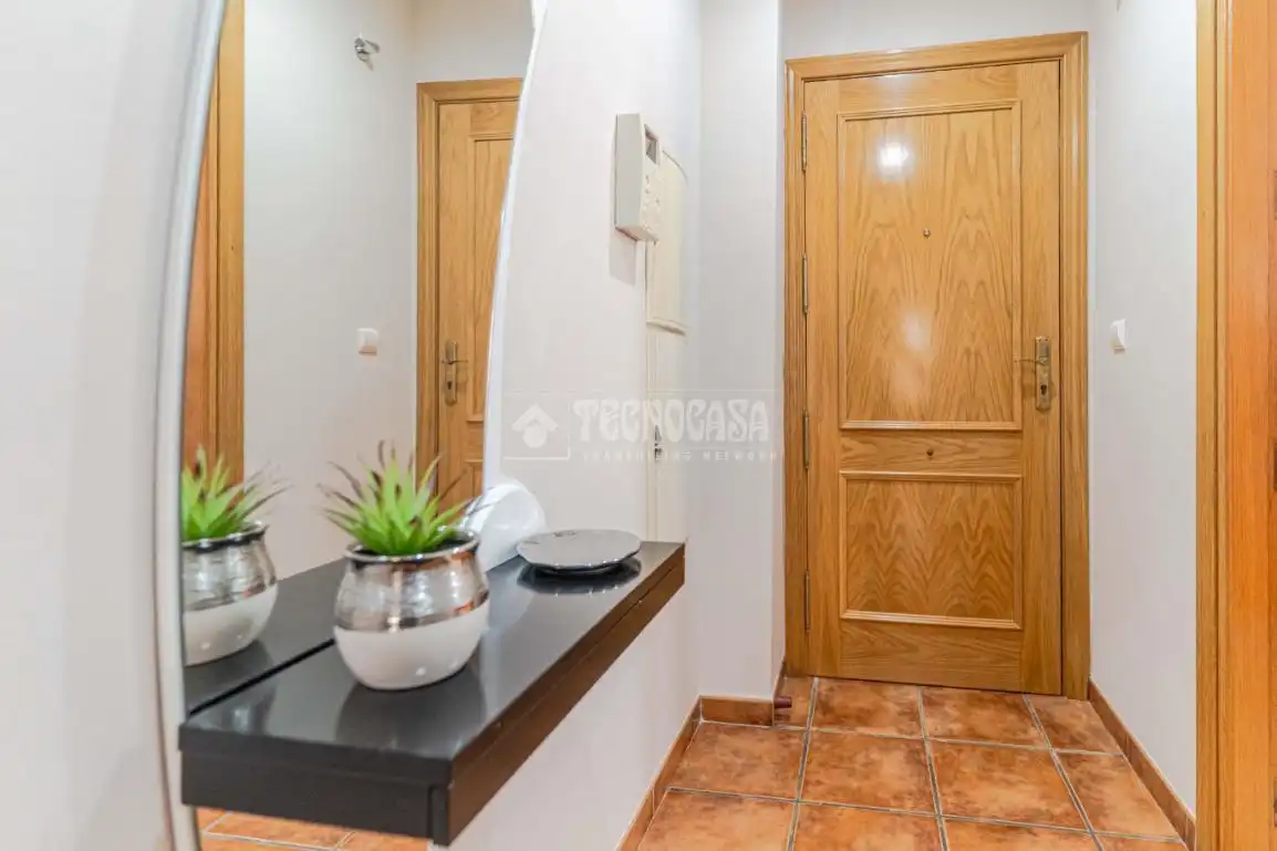 Wohnung zum Verkauf in Polopos mit Klimaanlage, Terrasse und Gemeinschaftspool