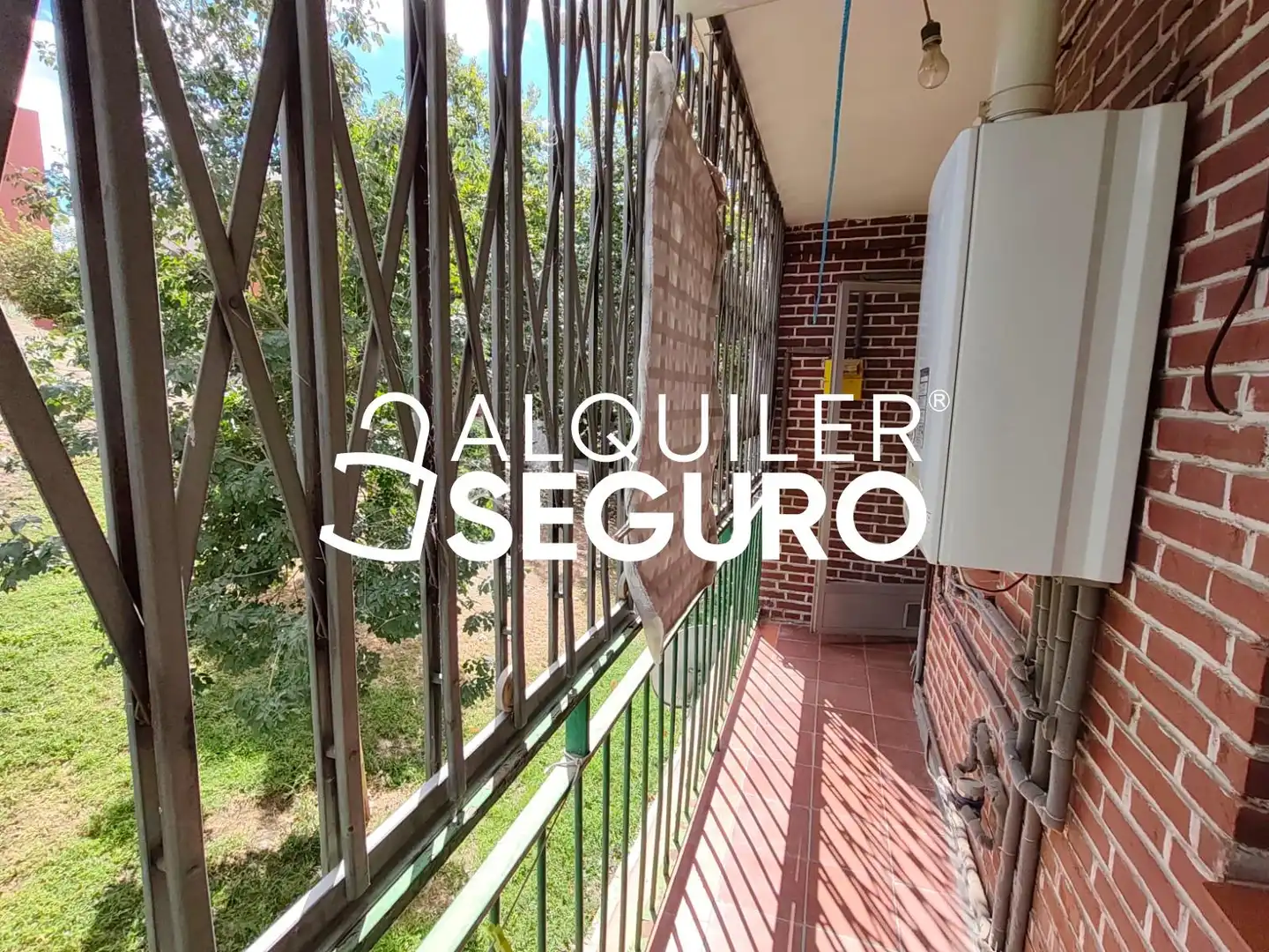 Terrassa de Pis de lloguer en Madrid amb Calefacció, Terrassa i Moblat