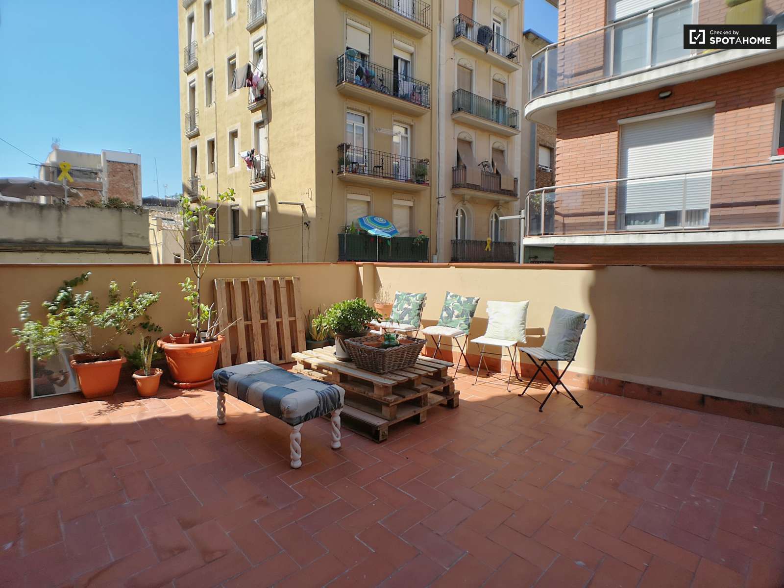Apartament per a compartir a Sants