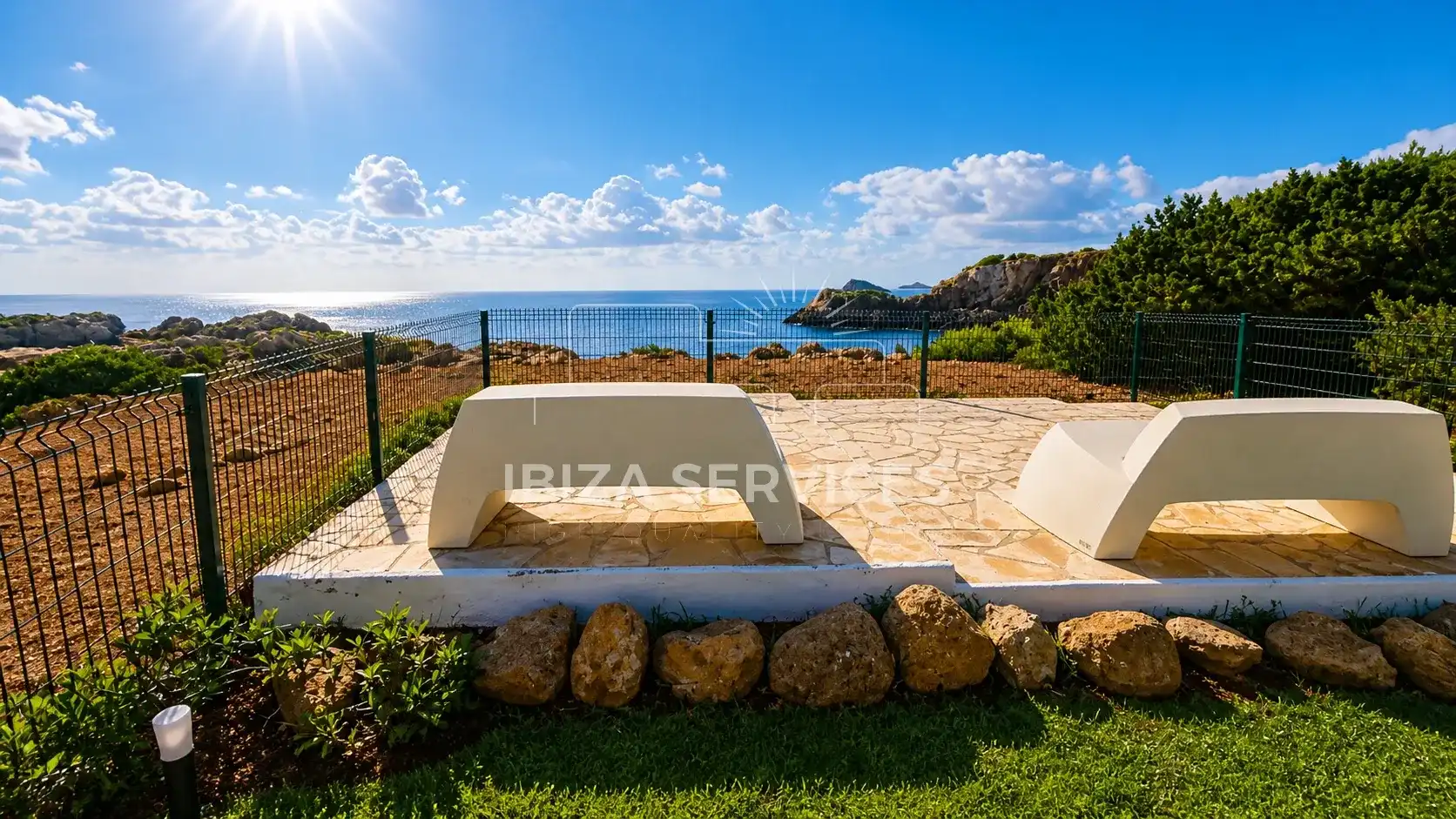 Terraza de Piso de alquiler en Santa Eulària des Riu con Aire acondicionado, Jardín privado y Piscina