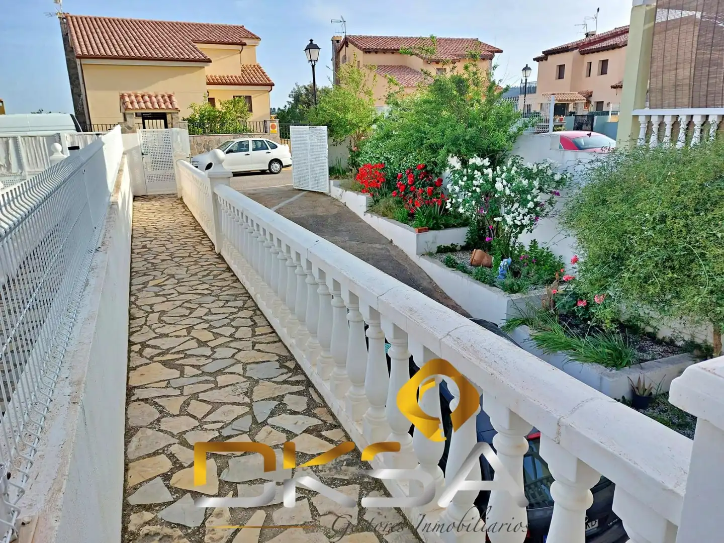 Casa adosada en venda a Calle LA PEDRISA, Costur