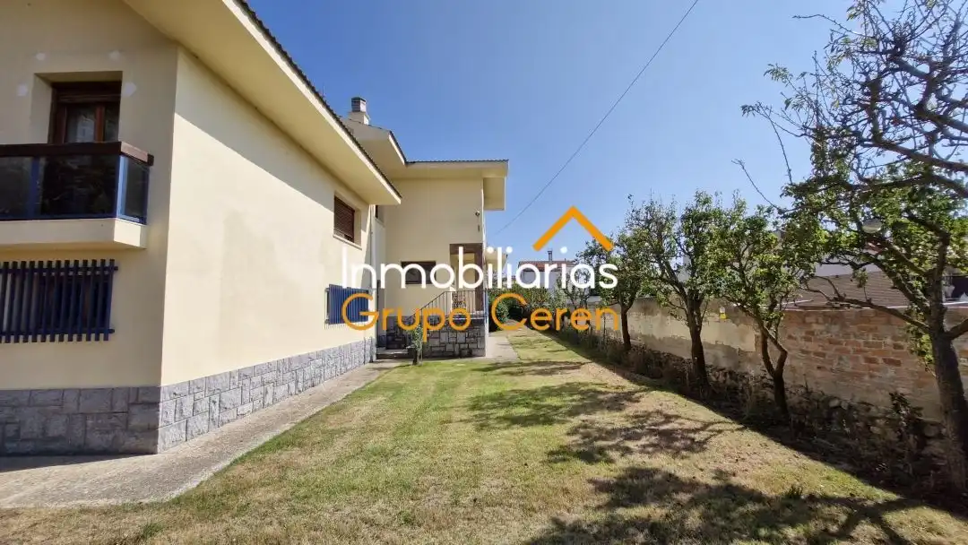 Casa o xalet en venda a Castañares de Rioja