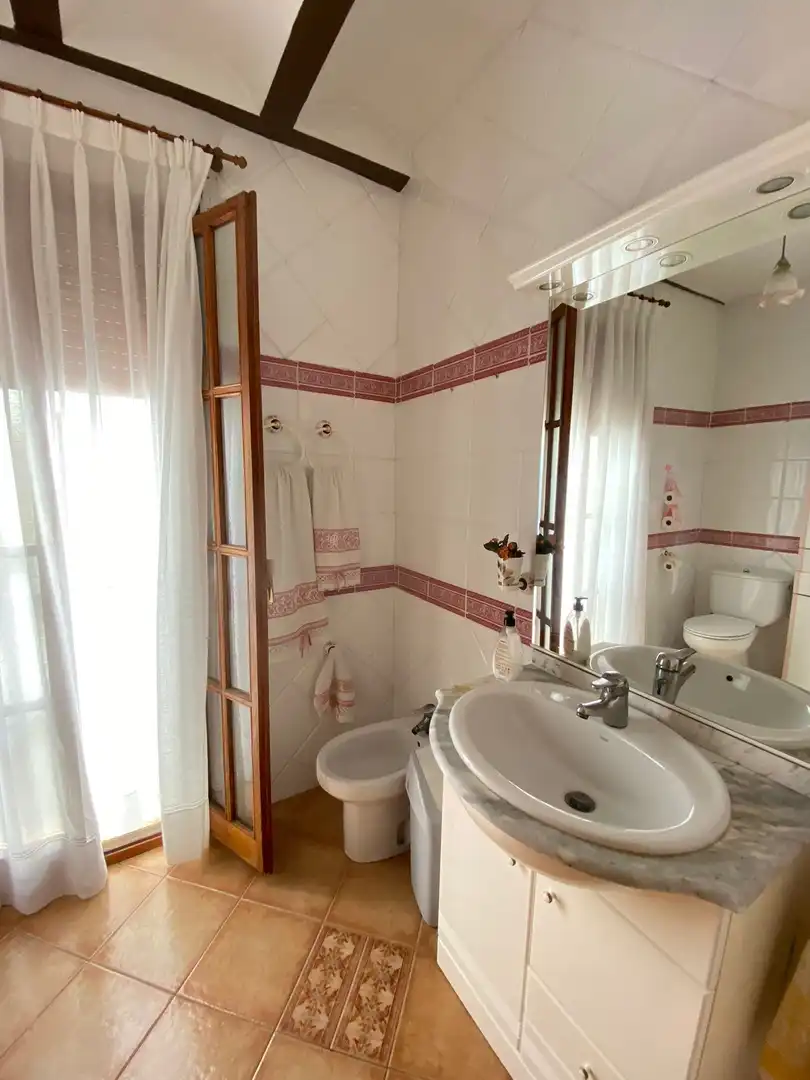 Bany de Casa o xalet en venda en Chulilla