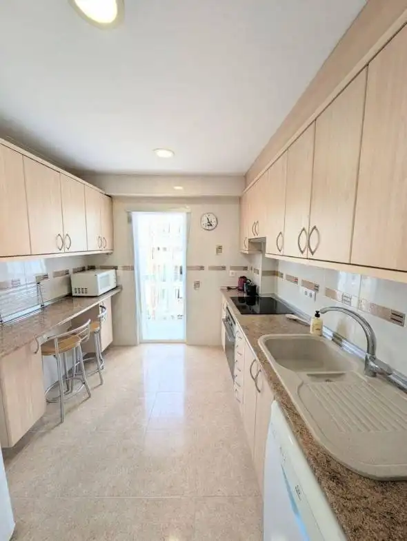 Appartement compact avec piscine à louer à NEPTUNO, imagen 10