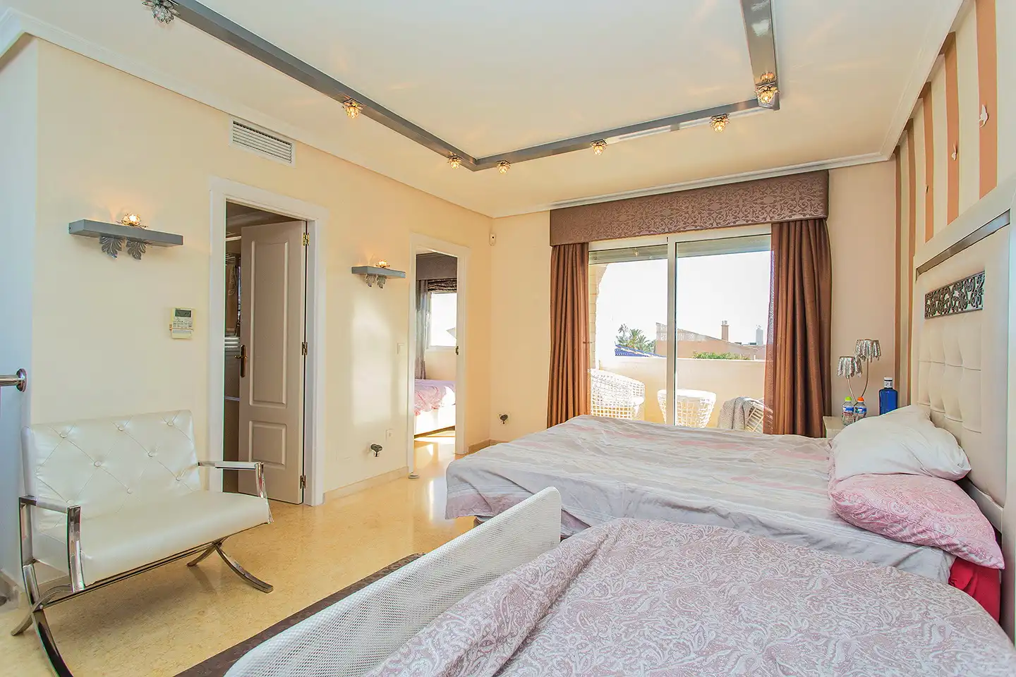 Casa amb terrassa en venda a La Mata, imagen 38