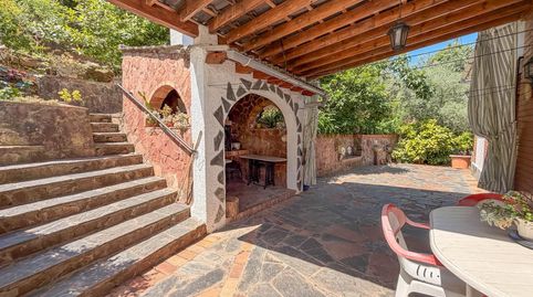 Foto 3 de Casa o xalet en venda a Castellví de Rosanes, Barcelona