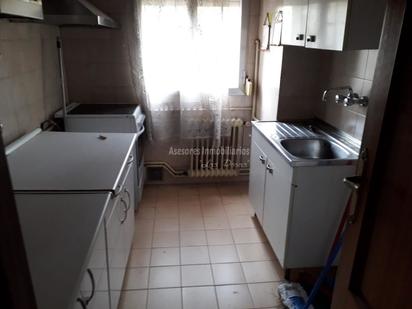 Kitchen of Flat for sale in Coslada
