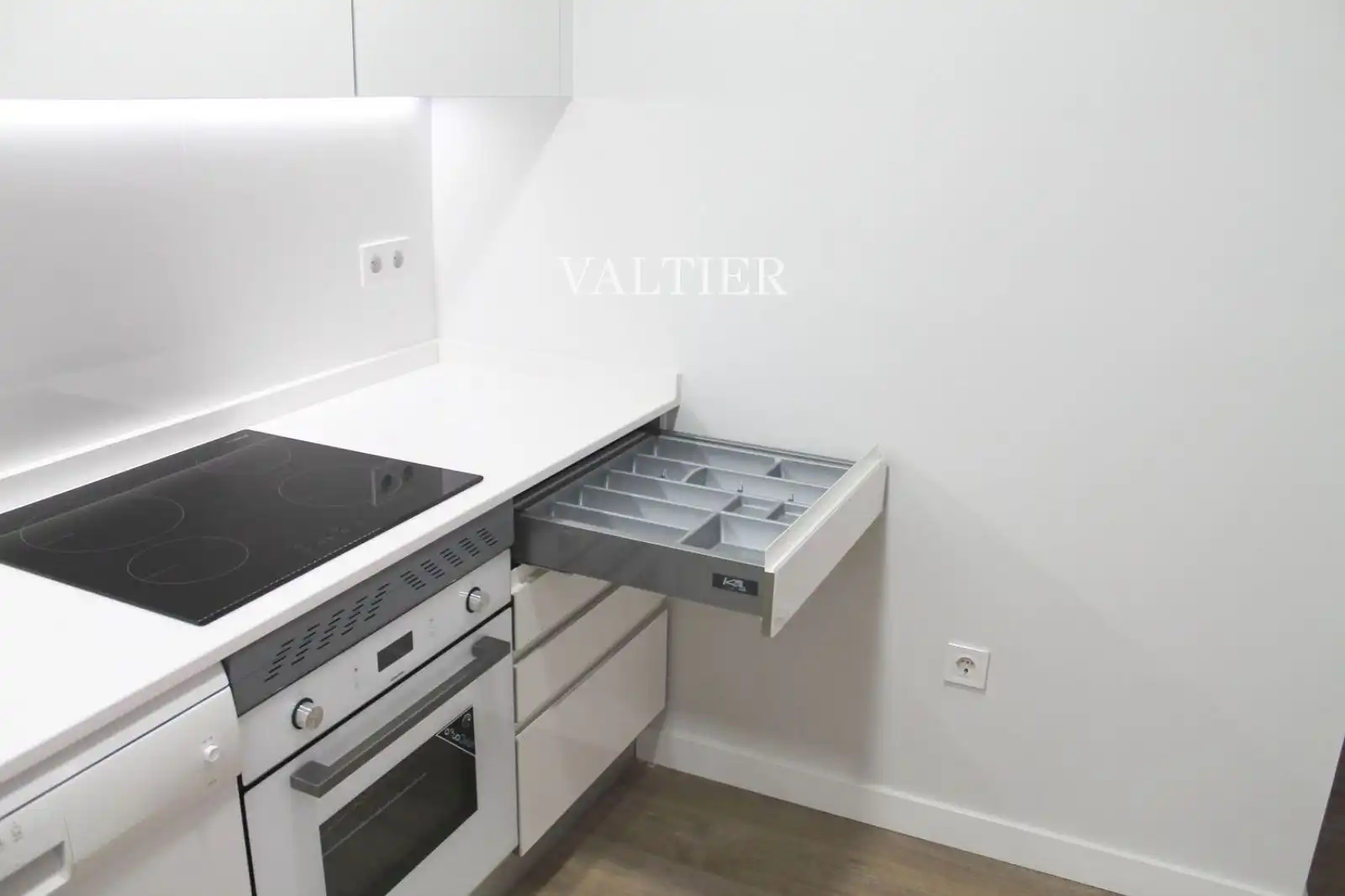 Kitchen of Flat for rent in Madrid  with Air Conditioner