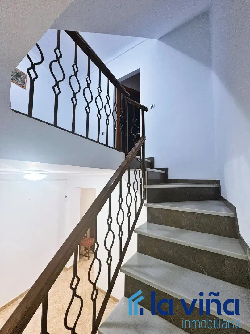 Haus oder Chalet zum Verkauf in Alameda mit Möbliert