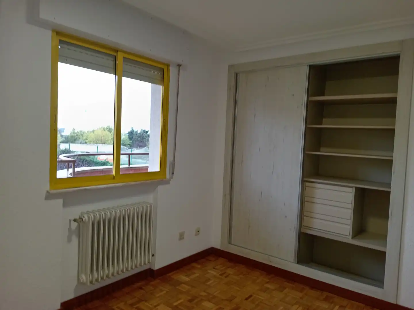 Bedroom of Flat for sale in Santa Marta de Tormes  with Air Conditioner, Heating and Parquet flooring