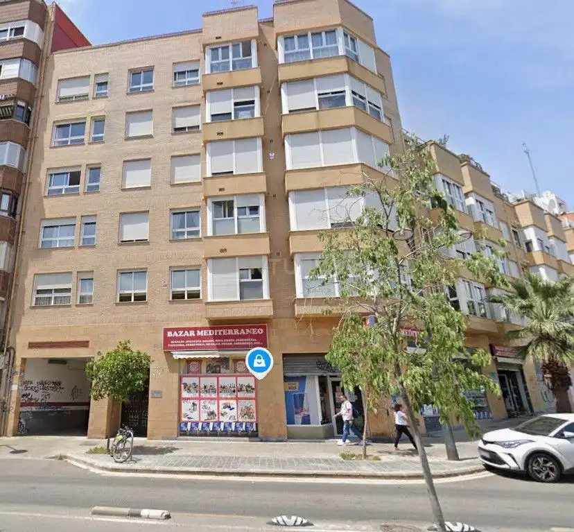 Vista exterior de Pis en venda en Valencia amb Aire condicionat, Forn i Balcó