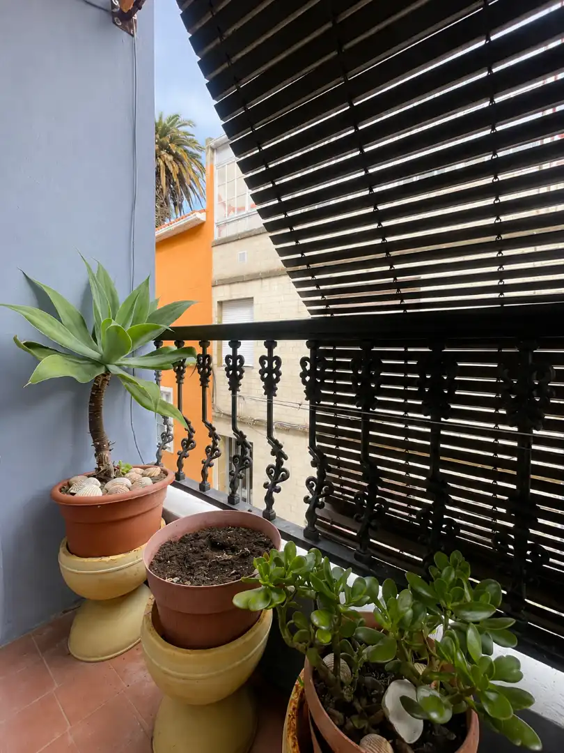 Terrassa de Casa adosada en venda en Cariño amb Moblat, Forn i Rentadora