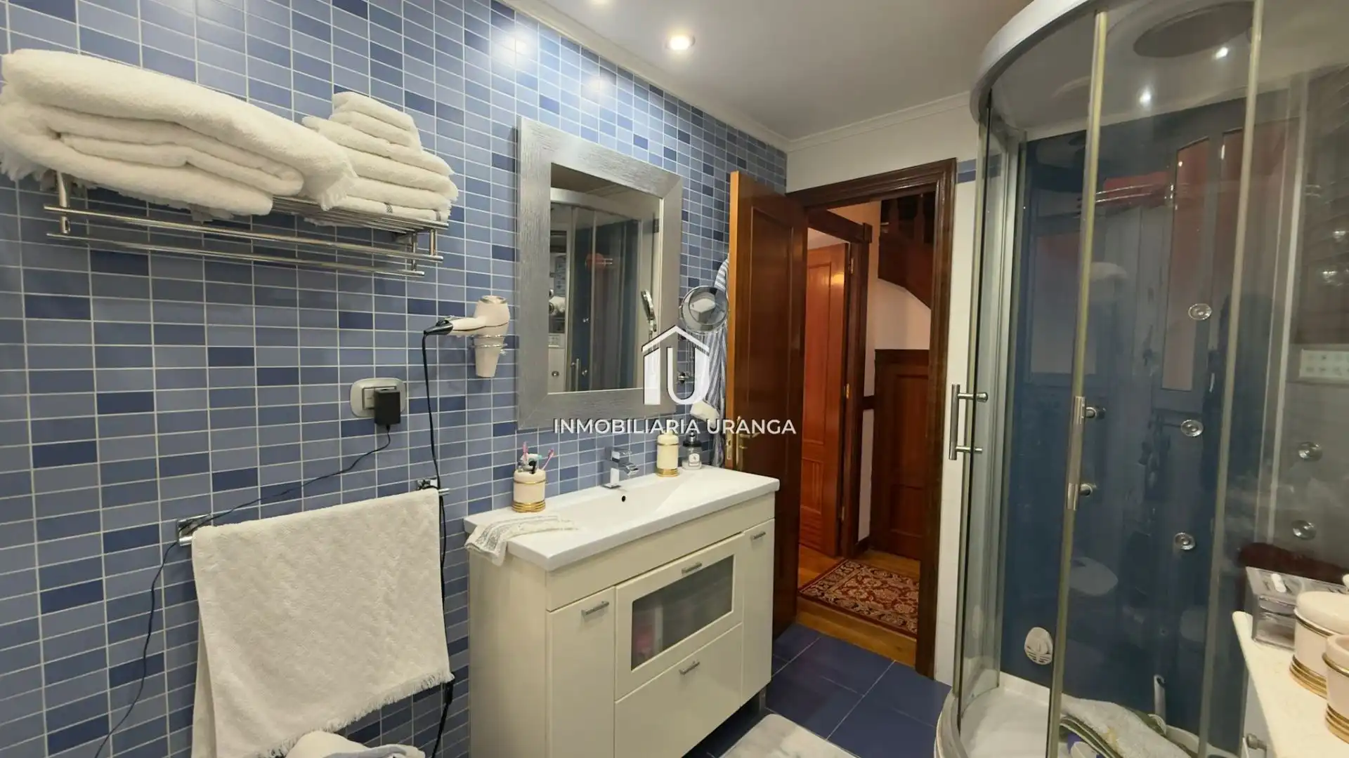 Baño de Casa o chalet en venta en Laredo con Calefacción y Terraza