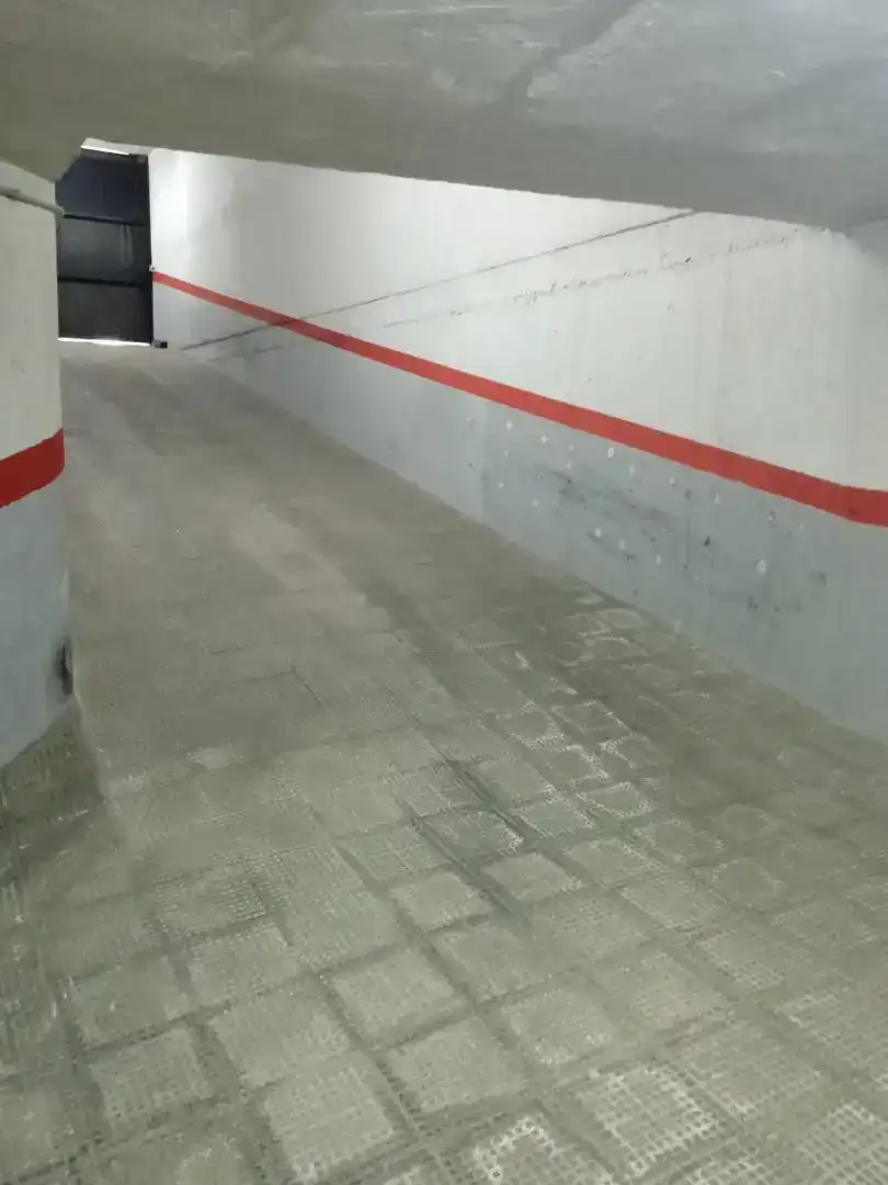 Garage for sale in Valmojado
