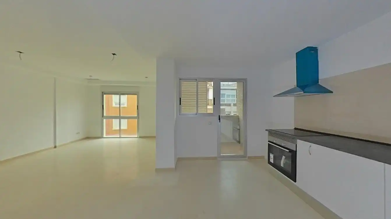 Vista exterior de Piso en venta en Elche / Elx