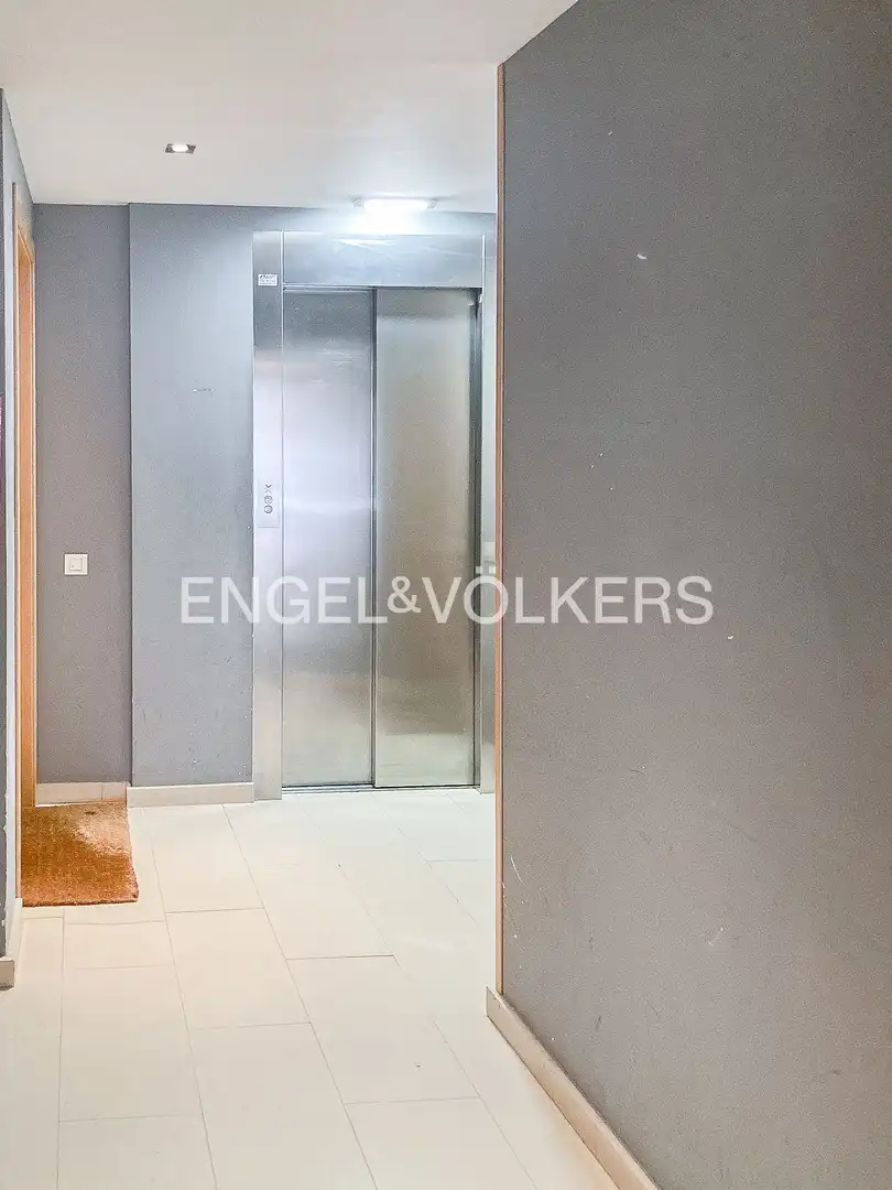 Piso en venta en Barcelona con Aire acondicionado, Calefacción y Parquet