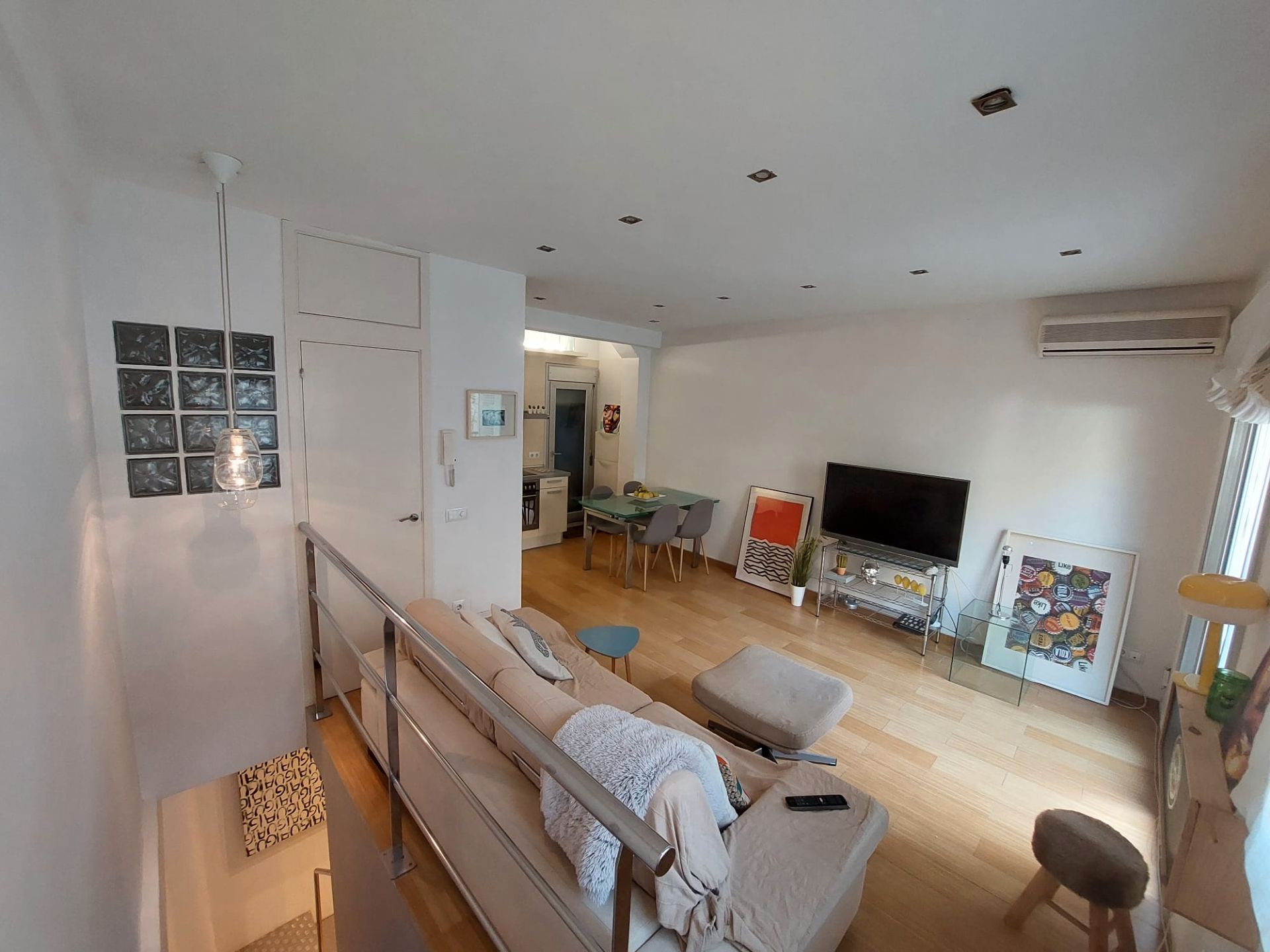 Living room of Apartment for sale in Mataró  with Air Conditioner, Parquet flooring and Oven