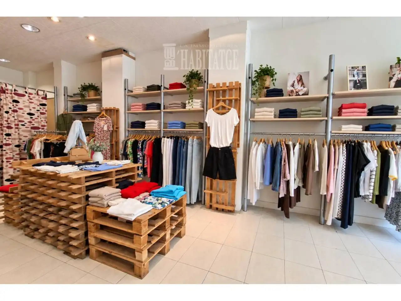 Local comercial en venda a Calle MONTRODON, imagen 4
