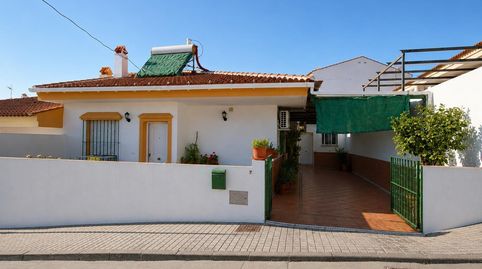 Foto 2 de Casa o xalet en venda a Los Manantiales, El Almendro, Huelva