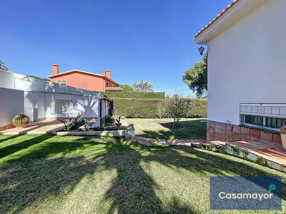 Jardí de Casa o xalet en venda en Alicante / Alacant amb Calefacció, Jardí privat i Terrassa