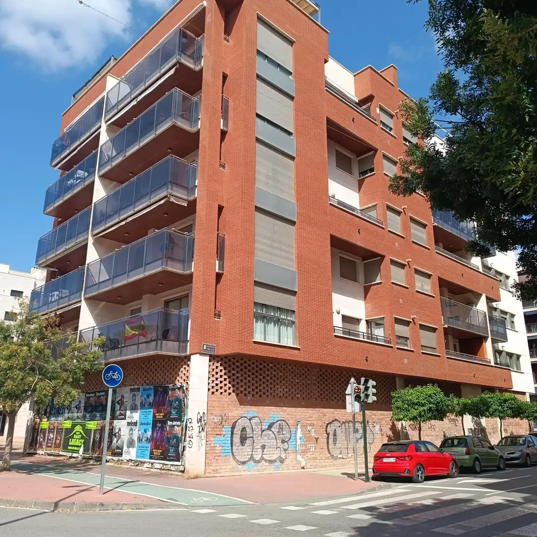 Individual for sale in Avenida PRINCIPE ASTURIAS 39