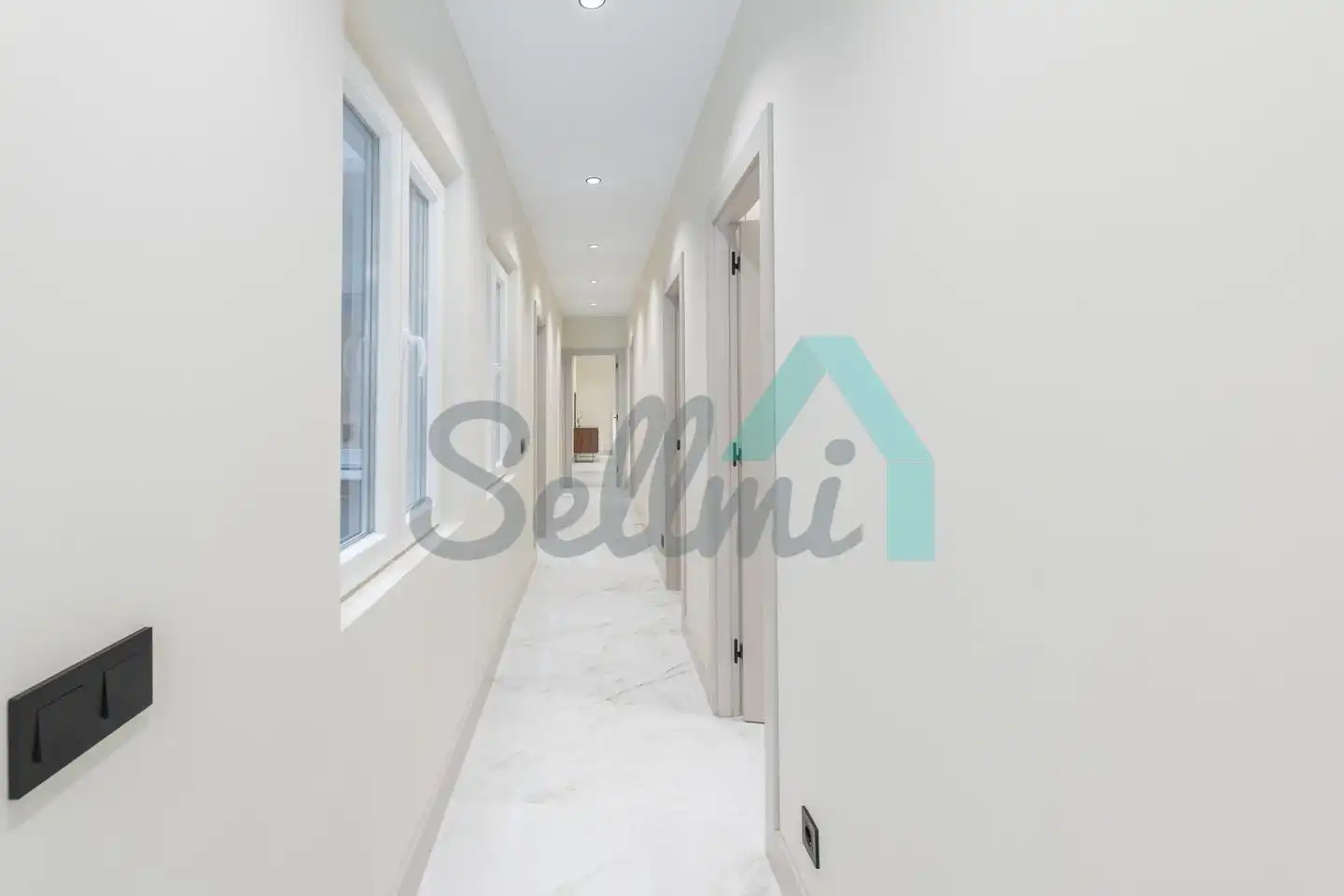 Piso en venta en Oviedo  con Calefacción, Trastero y Balcón