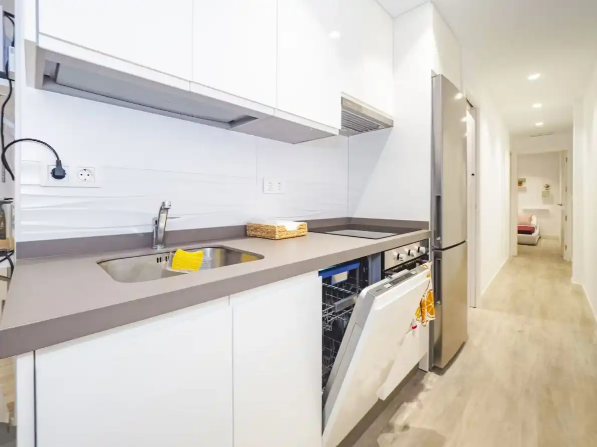 Kitchen of Flat for rent in Fuengirola  with Air Conditioner, Heating and Parquet flooring