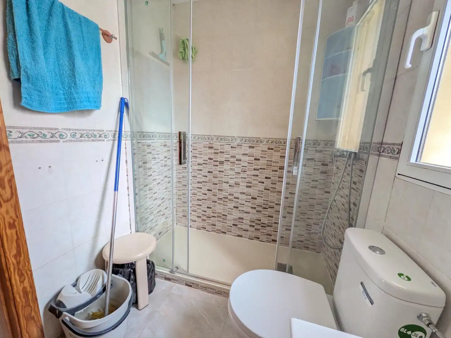 Baño de Casa o chalet en venta en Loranca de Tajuña con Calefacción y Jardín privado