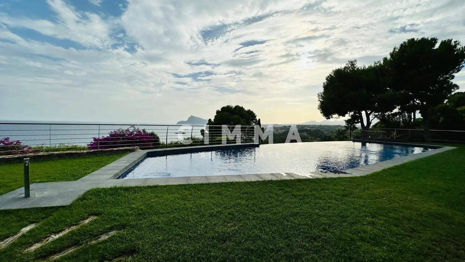Piscina de Casa o chalet en venta en Altea con Aire acondicionado, Calefacción y Jardín privado