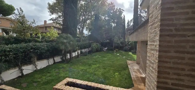 Garden of Houses for sale in Villaviciosa de Odón  with Air Conditioner, Heating and Terrace