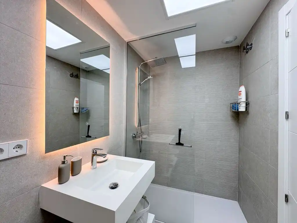 Apartamento con piscina en venta en Riviera del Sol, imagen 23