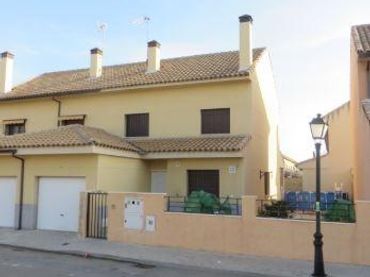 Detached house for sale in Numancia de la Sagra