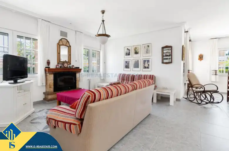 Casa con piscina en venta en Playa del Acequión, Náufragos y Rocío del Mar, imagen 5