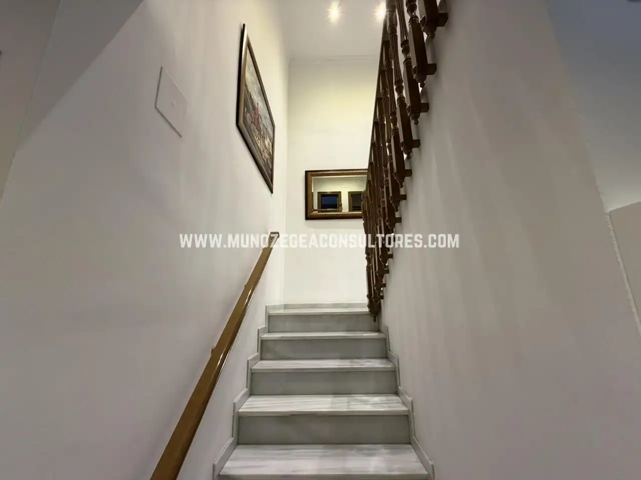 Houses for sale in Lucena  with Air Conditioner, Terrace and Storage room