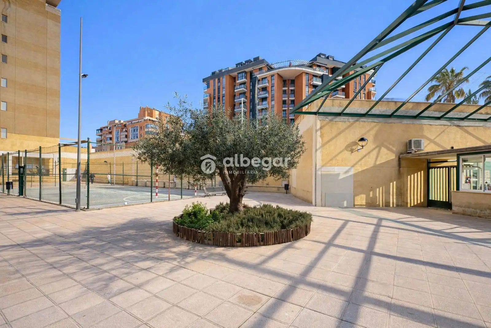 Pis amb terrassa en venda a Jorge Comin Metge Pediatr, imagen 16