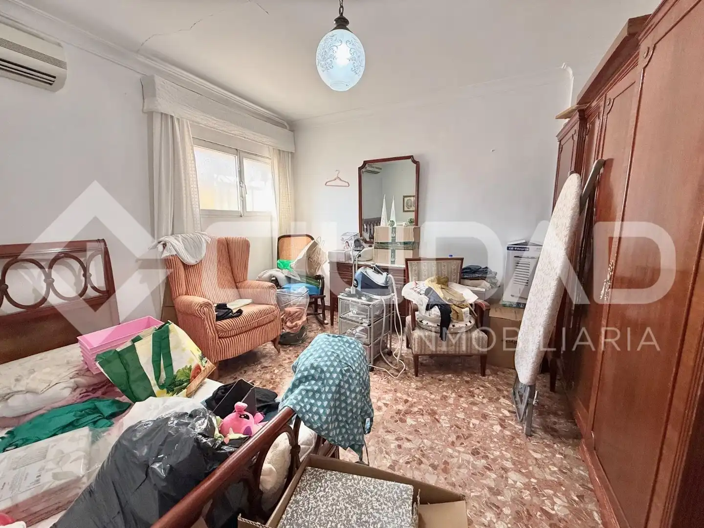 Dormitori de Casa o xalet en venda en Lebrija