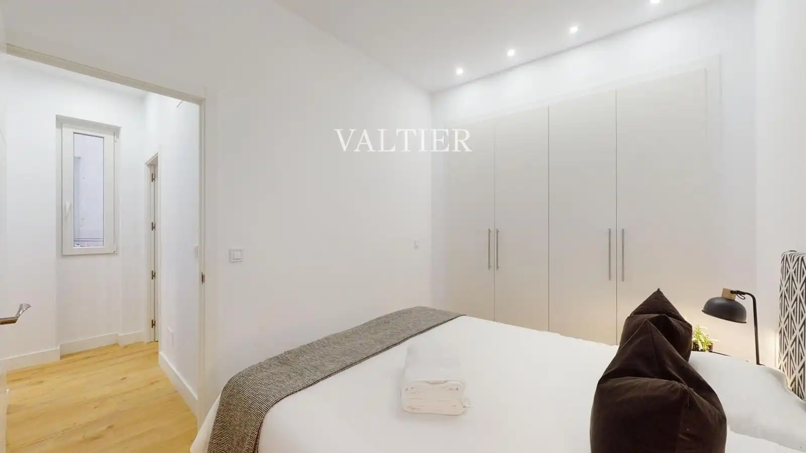 Bedroom of Flat for rent in Madrid  with Furnished
