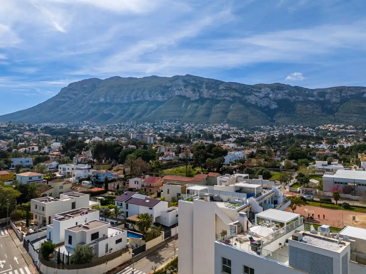 Außenansicht von Dachboden zum Verkauf in Dénia mit Klimaanlage, Heizung und Terrasse