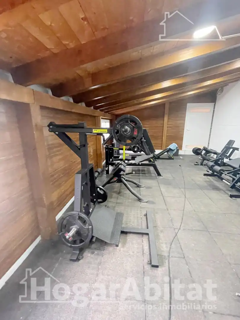 Casa o chalet en venta en Chiva con Aire acondicionado, Calefacción y Jardín privado