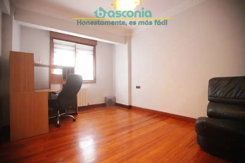 Flat for sale in Basauri   with Heating and Furnished