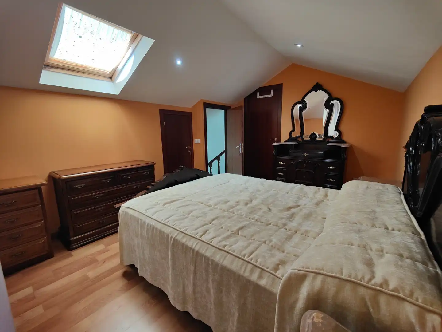 Habitación de Casa o chalet en venta en Rianxo con Calefacción, Jardín privado y Parquet
