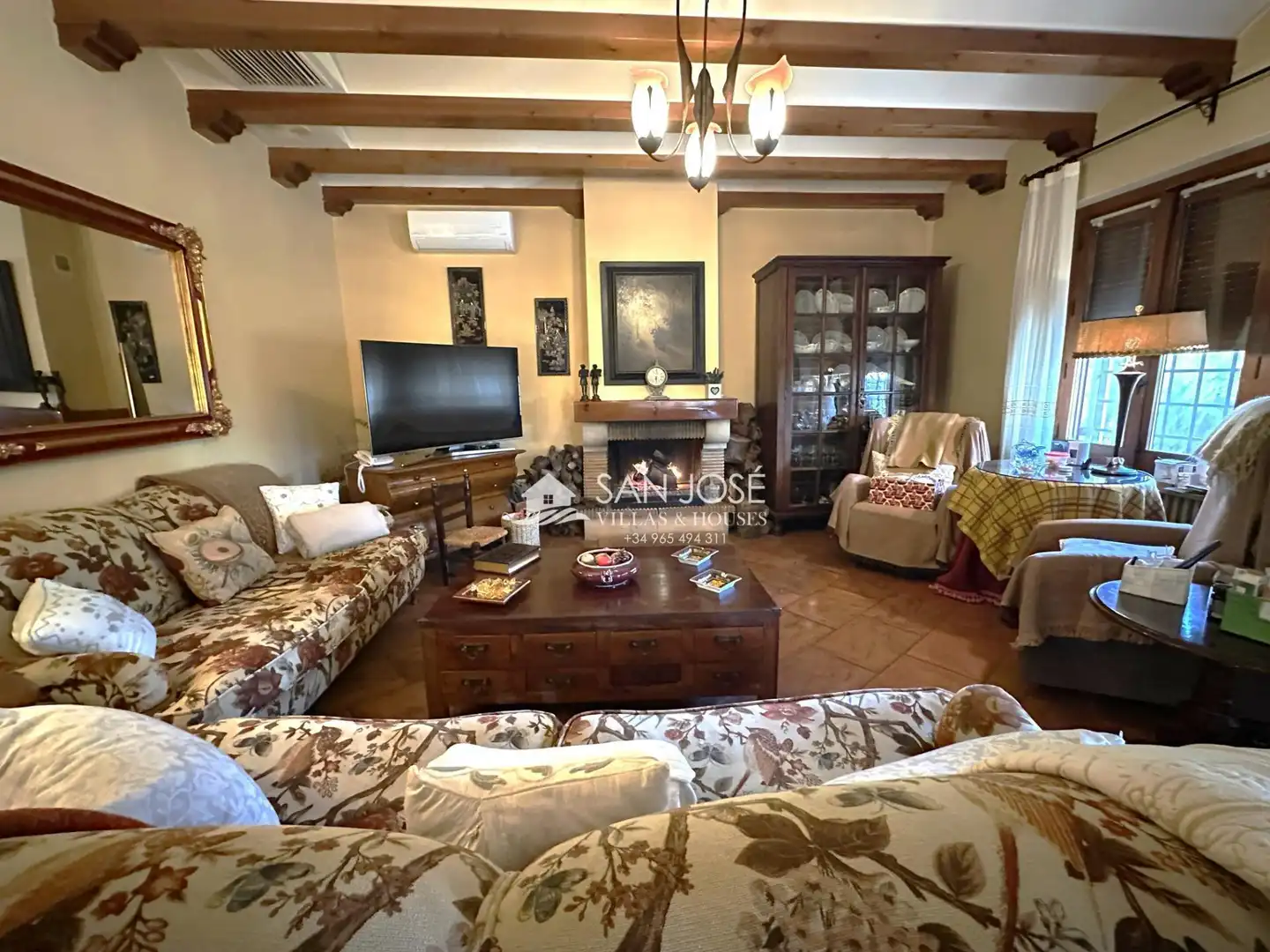 Sala de estar de Casa o chalet en venta en Novelda con Aire acondicionado, Calefacción y Jardín privado