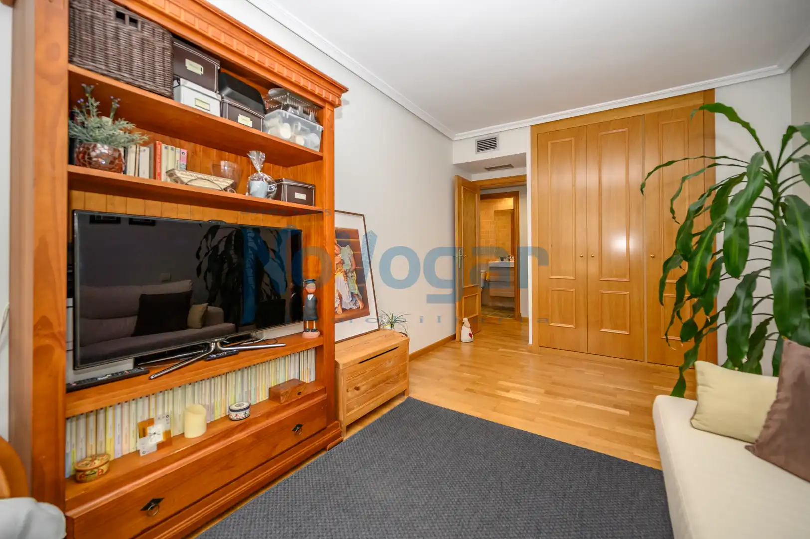 Bedroom of Flat for sale in Móstoles  with Air Conditioner, Heating and Parquet flooring